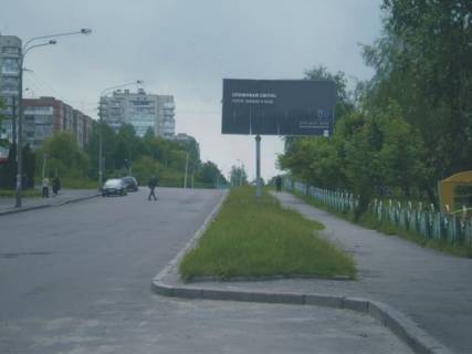 Билборд A в Ровно Ювілейна вул. - Соборна вул., 275, навпроти фото 1