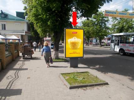 Ситилайт B в Сумах, 1.8x1.2  Іллінська вул. (кол. Червоногвардійська вул.), 5, в бік Ярослава Мудрого вул. (кол. Пролетарська вул.) фото 1