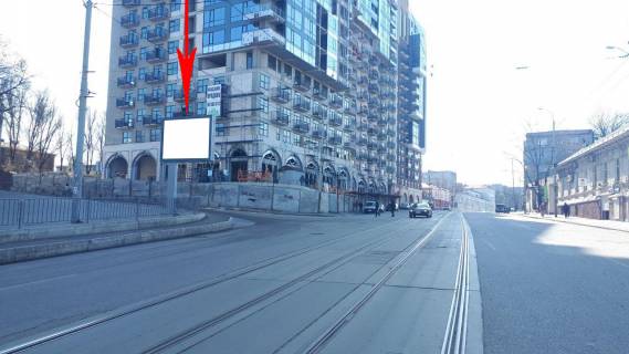 Бэклайт B в Днепр (Днепропетровск) Степана Бандери (Шмідта) вул. - Старокозацька (колиш. Комсомольська) вул., Біля ТРЦ Приозерний, в сторону вул Лесі Українки (Пушкіна) фото 1