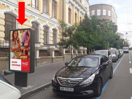 Ситилайт B в Киеве, 1.8x1.2  Бульварно-Кудрявська вул. (колиш. вул. Воровського), 24, в сторону пл. Львівська фото 1