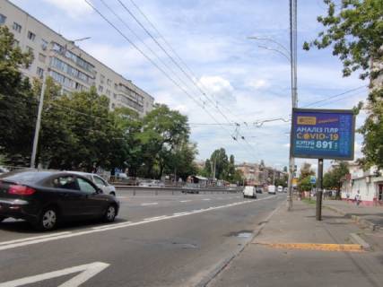Видеоборд A в Киеве Чоколівський бул., 20-22, прайс за трансляцію ролика 10 сек 1вихід/90 сек, з 0:00 до 23:59 - 393782 фото 1