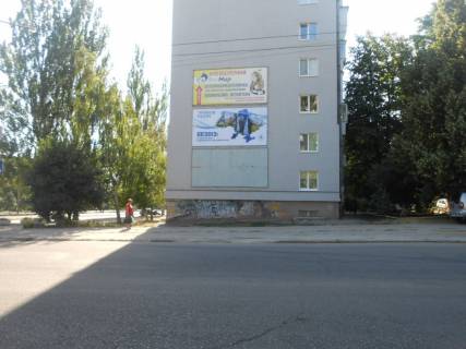 Билборд A в Запорожье Чумаченко вул., 40/8, стіна, середній фото 1
