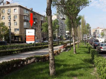 Ситилайт B в Киеве, 1.8x1.2  Українки бул., 6, в сторону вул. Хрещатик фото 1