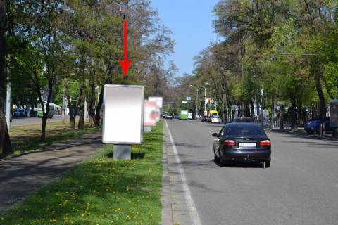 Сiтiлайт A у Дніпро (Дніпропетровськ), 1,2x1,8  пр.Лесі Українки (пр.Пушкіна), на розподільчій алеї, від вул.Лазаря Глоби (Сєрова, Фабра) до пр. Олександра Поля (Кірова) – 3- Фото 1
