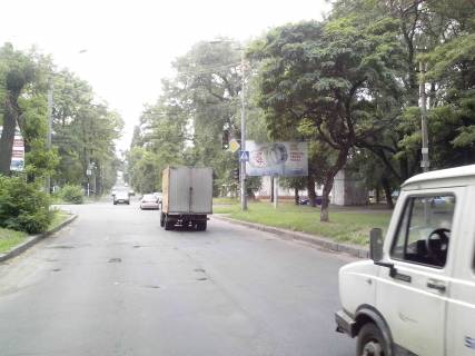 Билборд  в Днепр (Днепропетровск) вул.Степана Бандери (Шмідта), 18 - вул. Володимира Антоновича (Свердлова) фото 1
