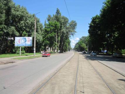 Білборд, Бігборд (Борд)   у Дніпро (Дніпропетровськ) вул. Богдана Хмельницького (Героїв Сталінграда), 130 Фото 1