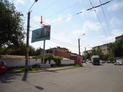 Билборд B в Днепр (Днепропетровск), 6х3  вул. Марії Лисиченко (Героїв Громадянської війни), біля зупинки "Ринок Березинський", до центру фото 1