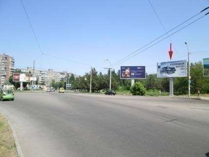 Бэклайт A в Днепр (Днепропетровск), 8,082х4,082  вул.Набережна Перемоги – пл. Перемоги, кільце, середній, рух з пр.Героїв і вул.Космічної в центр (Беклайт 4х8) фото 1