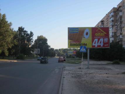 Білборд, Бігборд (Борд)  A у Дніпро (Дніпропетровськ), 6х3  ул.Метробудівська, 2 Фото 1