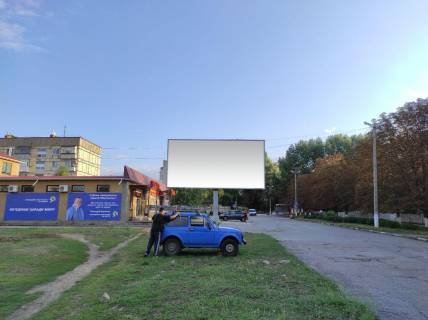 Billboard B in Manganets, 6х3  m. Marganec', perehresta Sonacnogo kvartalu na vulici Perspektivna (navproti bud. 14 po st.Sonacnij kvartal) Photo 1
