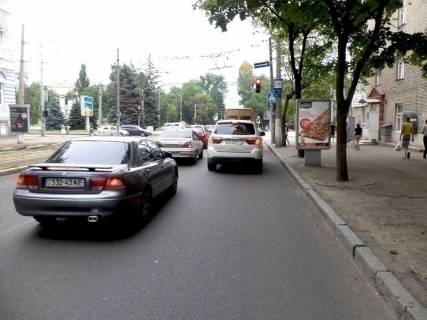 Ситилайт A в Днепр (Днепропетровск), 1,2x1,8  пр.Науки (Гагаріна), 1 – пр. Дмитра Яворницького (Карла Маркса) фото 1
