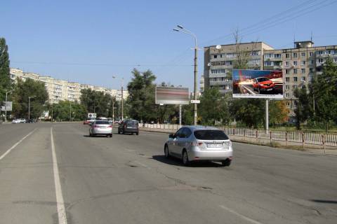 Billboard A in Dnipro (Dnipropetrovsk), 6х3  av.Geroiv, (Cerez dorogu vid budinku No12) Photo 1