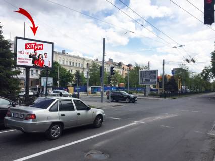 Бэклайт A в Днепр (Днепропетровск), 3,14х2,32  пр. Дмитра Яворницького (Карла Маркса) – вул. Лазаря Глоби (Сєрова, Фабра) фото 1