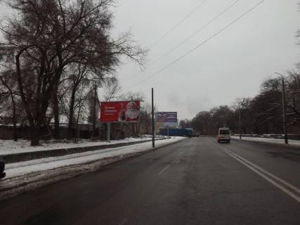 Билборд B в Днепр (Днепропетровск), 6х3  пр. Івана Мазепи (Петровського) – БК "Ілліча" фото 1