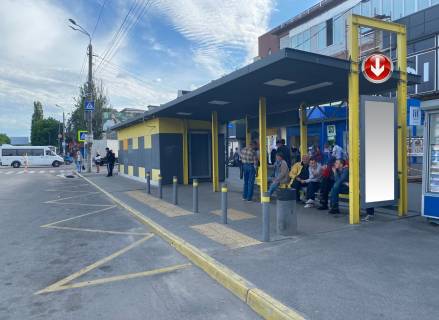 Нестандарт A в Днепр (Днепропетровск), 0,81х1,92(перф)  Пр. Петра Калнишевського (Косіора), біля буд.34А, за вул.Калинова фото 1
