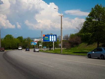 Billboard  in Dnipro (Dnipropetrovsk) st. Kosmicna - st. Kosmonavta Komarova Photo 1