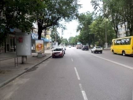 Citylight B in Dnipro (Dnipropetrovsk), 1,2x1,8  av.Gagarina, 24, Supermarket Bravo Photo 1
