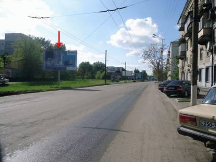 Билборд B в Днепр (Днепропетровск), 6х3  пр.Мануйлівський (Воронцова), навпроти дому №5, в бік Старого моста, з центру фото 1