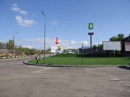 Billboard  in Kam'yanske (Dniprodzerzhinsk) av. Anoskina -peretin z av. T.Sevcenko, z'izd z Livobereznogo mostu, bila kafe Safran, v centr Photo 1