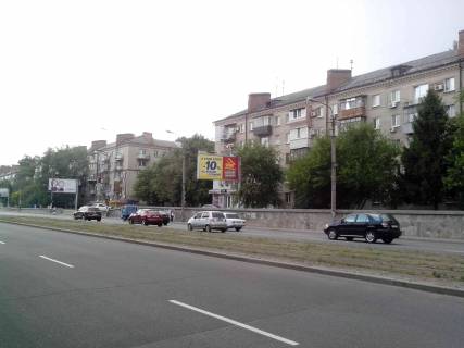 Призма  в Днепр (Днепропетровск) пр. Богдана Хмельницького (Героїв Сталінграда), 20 - вул.Олександра Щербакова (Стромцова, Вакуленчука) - 261522 фото 1
