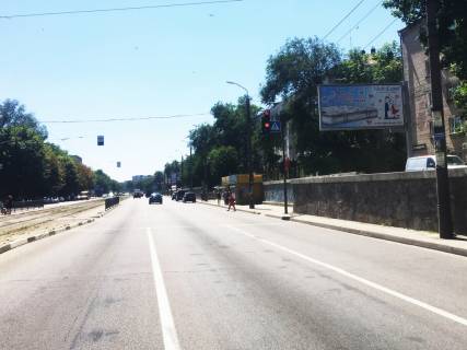 Призматрон, Призма  у Дніпро (Дніпропетровськ) пр. Богдана Хмельницького (Героїв Сталінграда), буд.№14 , маг.Атлант - 261265 Фото 1
