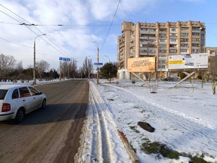 Билборд A в Херсоне пл. 200-річчя  Херсону / пр. Національної Гвардії України фото 1