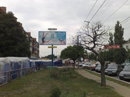 Білборд, Бігборд (Борд)  A у Кропивницький (Кіровоград) (VIP)Соборна вул. (50 років Жовтня),24 Фото 1