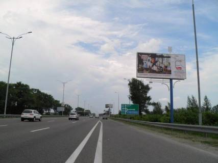 Билборд A в Киеве 31,900 км. автомагистрали  Борисполь - Киев фото 1