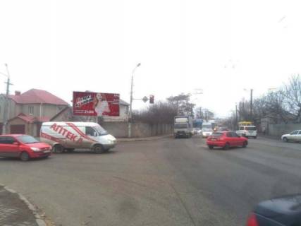 Билборд A в Одессе, 6x3  Віталія Нестеренка вул. (Академіка Воробйова) - Грушевського вул., 15а фото 1