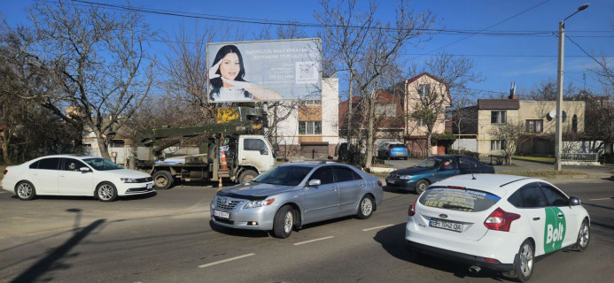 Билборд B в Одессе, 6x3  Ромашкова вул., 4 - Дмитріївська вул. (Дмитрія Донського) фото 1