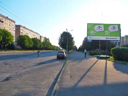 Билборд A в Кривом Роге, 6x3  Колачевського вул., 1б, (ТЦ "Rainford"),  к Тернам фото 1