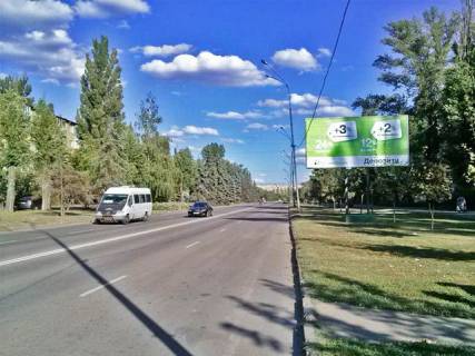 Билборд A в Кривом Роге, 6x3  Матусевича вул., (маг. "Супутник"), до  Олександра Васякина ул. фото 1