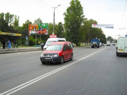 Billboard B in Krivy Rig, 6x3  mkr. 5-j  Zaricnij, 5 (zup. "5-j Zaricnij", TK " Divocvit") Photo 1