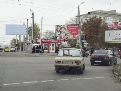 Білборд, Бігборд (Борд)  A у Кропивницький (Кіровоград) Євгена Тельнова вул (Правди просп.). - Вокзальная ул. Фото 1