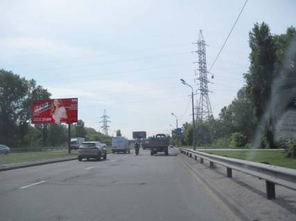 Билборд A в Киеве, 6x3  Богатирська вул., АЗС КЛО (розподільча смуга, на Петрівку) фото 1