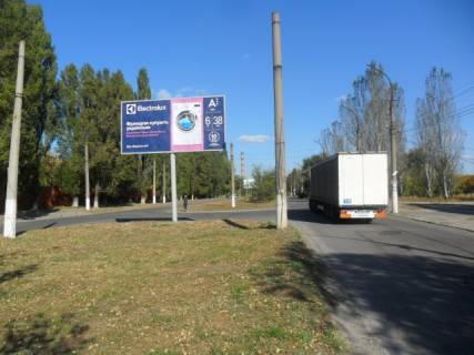 Билборд A в Днепр (Днепропетровск) Чорних Запорожців (Кротова) ул., 23 разделитель фото 1