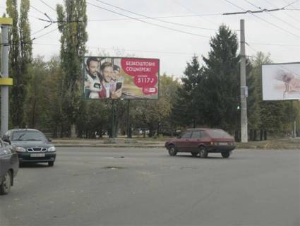 Билборд A в Кропивницкий (Кировоград) Яновского ул. - Тамма ул. (со стороны сквера "Славы") фото 1