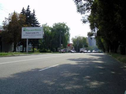 Білборд, Бігборд (Борд)  B у Дніпро (Дніпропетровськ) Космическая ул. - Труда пр., мебельный салон, в сторону Запорожского шоссе Фото 1