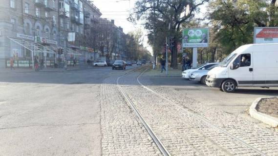 Скроллер A в Днепр (Днепропетровск) Олександра Поля (Кірова) пр.- Лесі Українки (Пушкіна) пр. , (пицерия Челентано) - 273157 фото 1