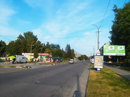 Билборд A в Здолбунове, 6x3  Шкільна вул., в центр (напроти супермаркета "Колібріс",) фото 1