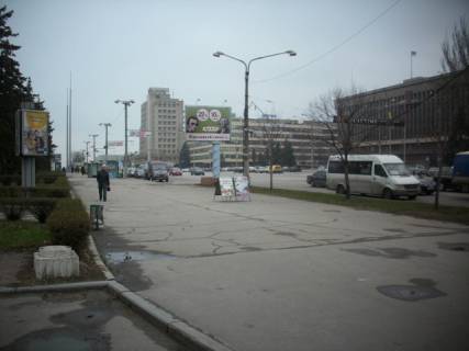 Билборд B в Запорожье проспект Соборний (проспект Леніна)., Героев пл. ЦЕНТРАЛЬНАЯ ЗОНА. ("Укртелеком", "Укрпошта","Приватбанк","Ощадбанк","Укрсиббанк") фото 1