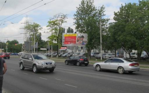 Призма A в Одессе, 6x3  Інглезі вул. (25-ї Чапаєвської дивізії). - Комарова Михайла вул. (Космонавта Комарова)., 12 (правий) - 101393 фото 1