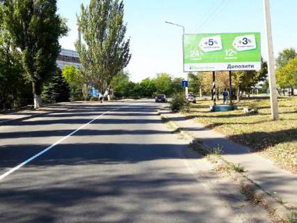 Білборд, Бігборд (Борд)  A у Кривому Розі Быкова ул., 31 (ТЦ "Метро"), направление к Поля пл. Фото 1