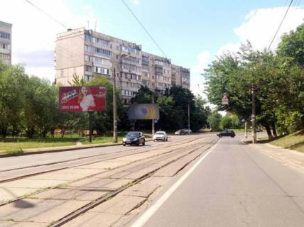 Билборд B в Киеве, 6x3  Славгородська вул., 4 - 100 м. від Тростянецької вул. фото 1