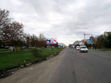 Білборд, Бігборд (Борд)  B у Івано-Франківську Надрічна вул.,221 (200 м. до ТРЦ "Велес" та Диллер "Toyota" "Класік-Авто") Фото 1