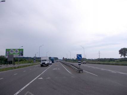 Билборд B в Ровно, 6x3  В'їзд в Ровне з Києва, АЗС "Укрнафта" фото 1