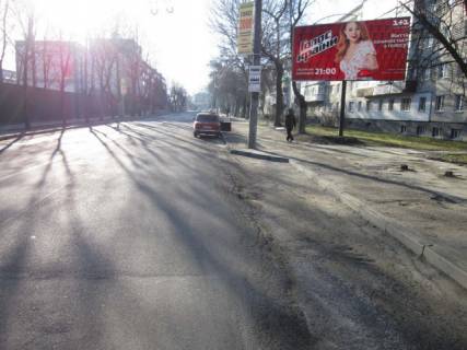 Билборд A в Львове, 6x3  Зелена вул., - Липова вул. ( Укрсиббанк) фото 1