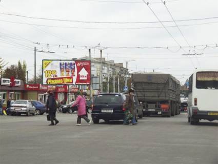 Білборд, Бігборд (Борд)  A у Кропивницький (Кіровоград), 6x3  Євгена Тельнова вул (Правди просп.). (Навпроти дендропарку) Фото 1