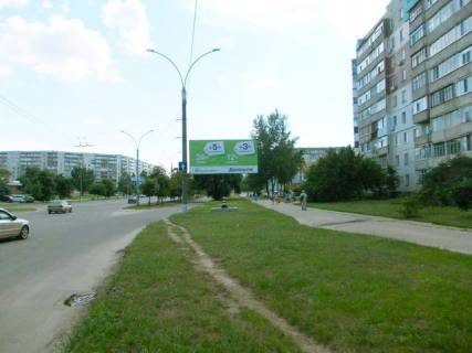 Білборд, Бігборд (Борд)  A у Сумах Лушпы пр., 23 (центр) ("к Нова Пошта", 400 м к супермаркету "СамМаркет") Фото 1