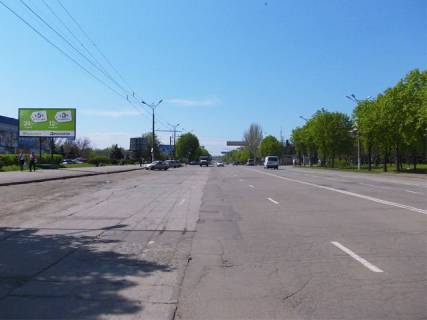 Билборд B в Кривом Роге Колачевского ул., 1б, (ТЦ "Rainford"), дв-е к ст. Роковатая фото 1